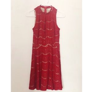 Lace red dress